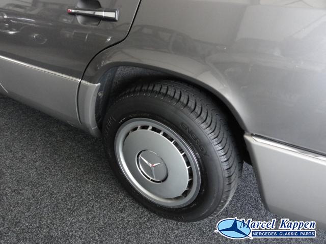 Mercedes 230TE 09-1992 15.400km - Afbeelding 14