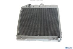 Radiateur V8 v.nr. 1095010801 ruilartikel