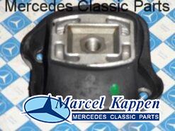 Motorsteun rubber 450SLC links 450SL rechts v.nr. 1072412413