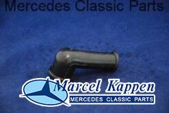 Ontluchtingsslang op kleppendeksel 6cm Diesel en 4 cilinder benzine v.nr. 6150160081