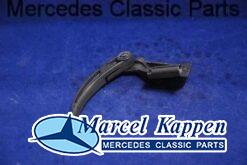 Handgreep motorkap opener v.nr. 9703100173 en v.nr.1108800020 repro