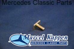 Plaatschroef M4