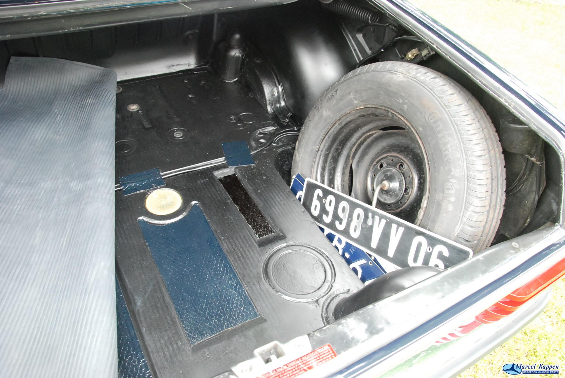 Mercedes 280CE 04-1974 63.250km - Afbeelding 42