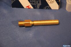 Alternative view of Injector Bosch v.nr. 0000785823