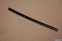 Rail A-stijl v.nr. 1137250365 NOS