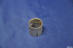 Alternative view of Pistonpenlager M114 M130 v.nr. 1300380150