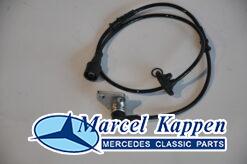 Alternative view of ABS sensor linksvoor laat W107 vanaf 08-1985 v.nr. 1075400217 repro